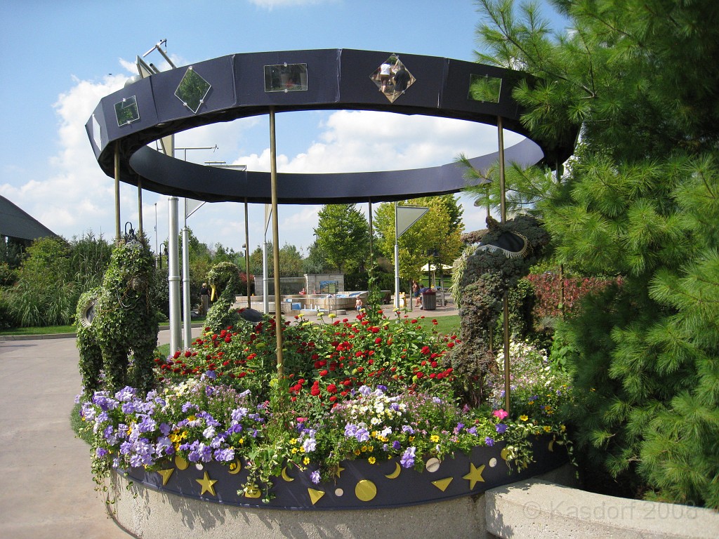 Michigans West Coast 2009 1637.jpg - Labor Day 2009. A trip along Michigans west coast to see beachs, art and buffets.